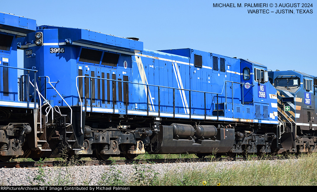 NS AC4400CW 3966